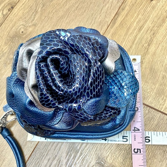BRIGHTON Rhapsody Sapphire Blue & Silver Leather Rose Wristlet
